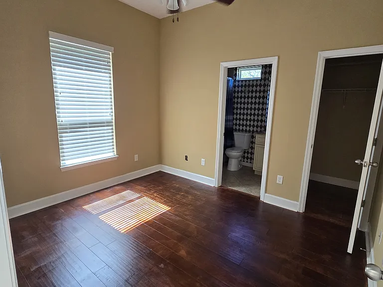 3120 NW 144th Ter — Photo 17