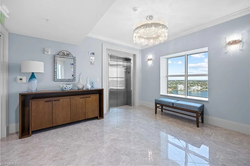 2 bed, 3.0 bath, 2959 sqft, $30,000 — Photo 4