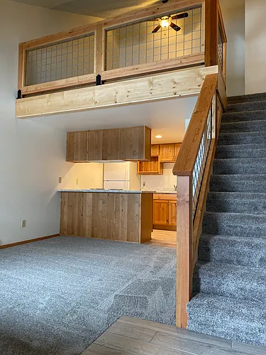 840 Weiss Cir #2 Photo 1