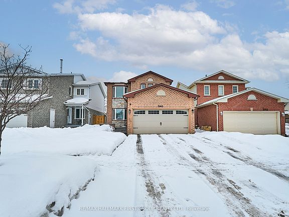 2nd image of 2003 Blue Ridge Cres