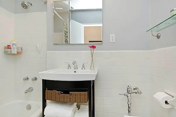 Rented by Town Residential | media 11