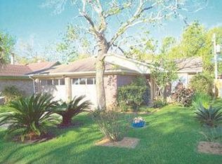 4802 Geraldine St, Seabrook, TX 77586