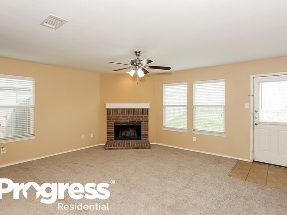 4th image of 12712 Northern Pine Dr