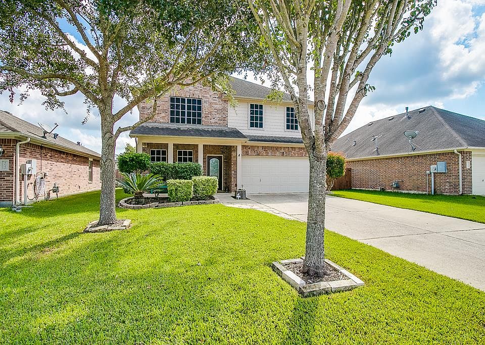 1st image of 4033 Bentwood Cir