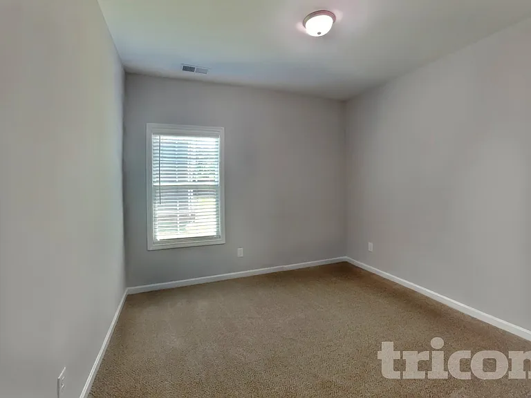 741 W Coker Way — Photo 14