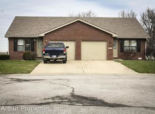 1058 Shawna Ct, Seymour, IN 47274
