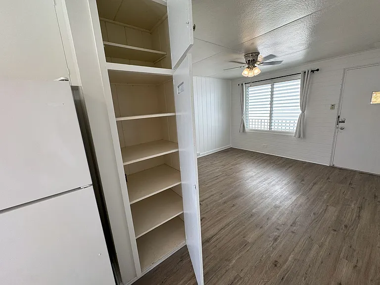 1116 Isenberg St — Photo 11