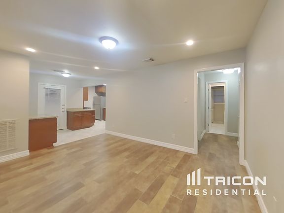 5th image of 12623 Ellenville Dr