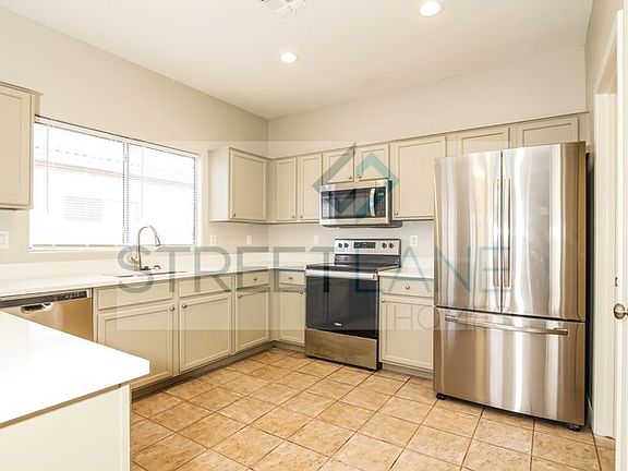 5th image of 13026 W Aster Dr