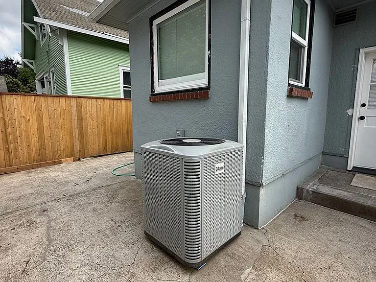 3325 SE 25th Ave — Photo 31