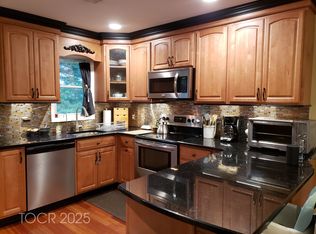 49 Harrison Rd FLOOR 2, Riverdale, NJ 07457