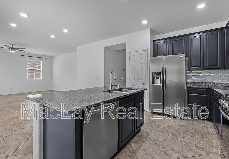 3263 S Miller Dr — Photo 21