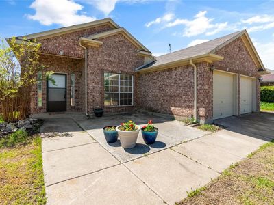 1752 Overland St, Fort Worth, TX, 76131
