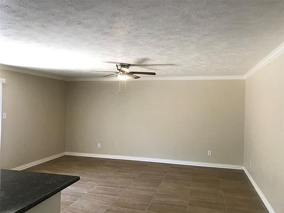 3rd image of 6639 Winding Trace Dr