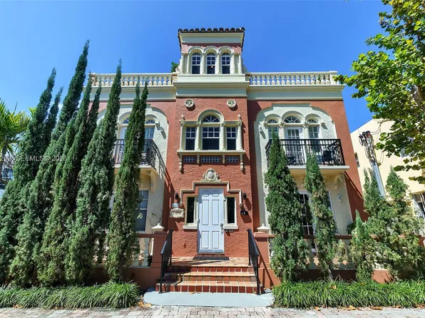 2870 Pine Tree Dr APT 3, Miami Beach, FL 33140