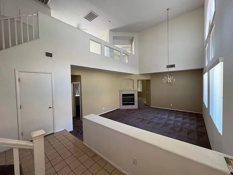 10319 Splendor Ridge Ave — Photo 2