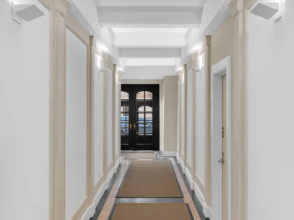 55 East 93rd Street image 1 of 6