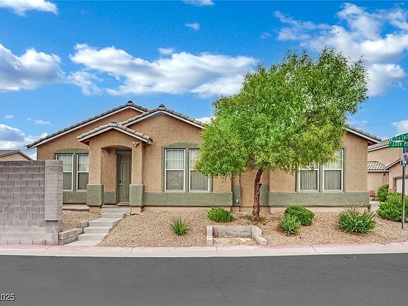 4th image of 2625 Chin Cactus Ct
