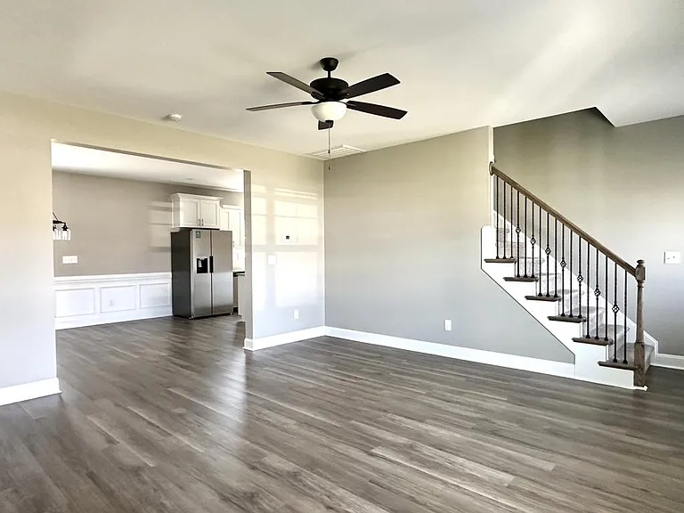 150 Leach Creek Dr — Photo 4