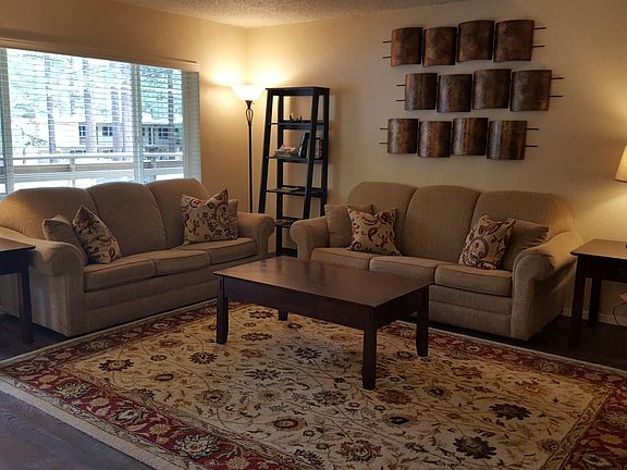 Alternate view living room