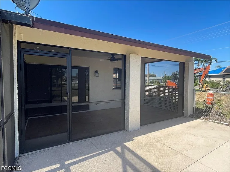 4003 SE 2nd Ave — Photo 18