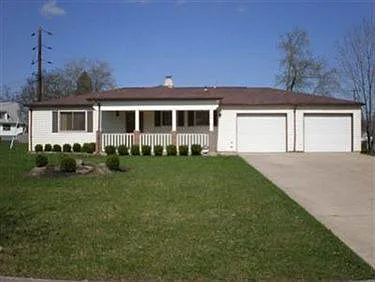 5416 Fenlake Rd photo 1