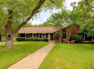 5828 Trailridge Dr, Austin, TX 78731