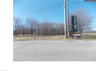 584 Center Rd, Conneaut, OH 44030