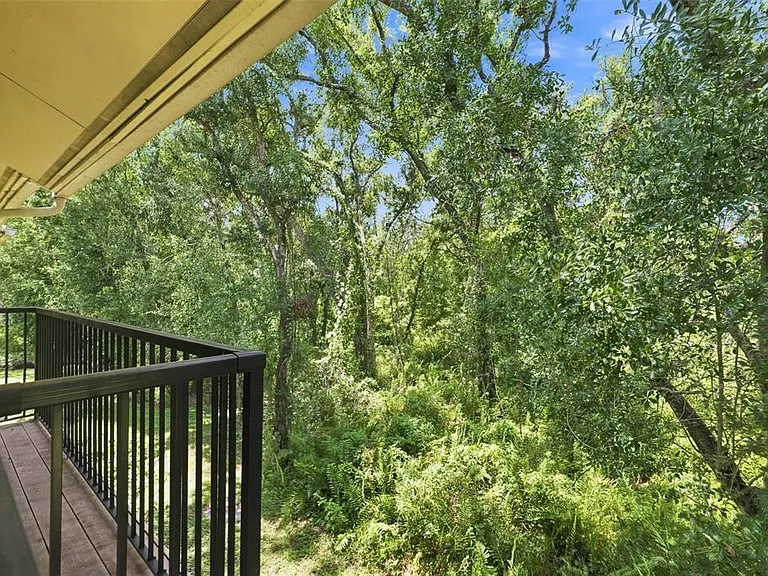 8630 Mallard Reserve Dr #203 — Photo 25