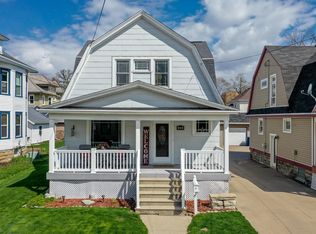 318 Saratoga Ave, Oshkosh, WI 54901