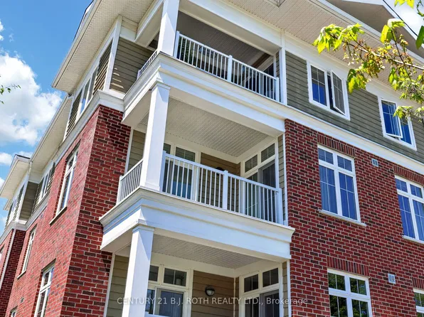 40 Horseshoe Blvd #310, Oro Medonte, ON L4M 4Y8