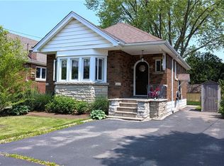 46 Kenmore Rd, Hamilton, ON L8S3T7