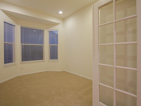 5th image of 16724 E 105th Ave