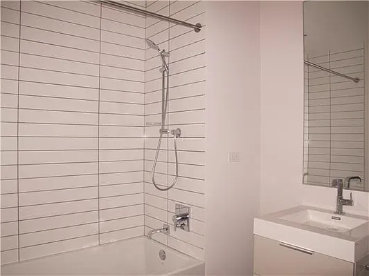 Rented by 212 Consulting Corp | media 21