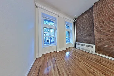 Rented by CitySites Real Estate Group