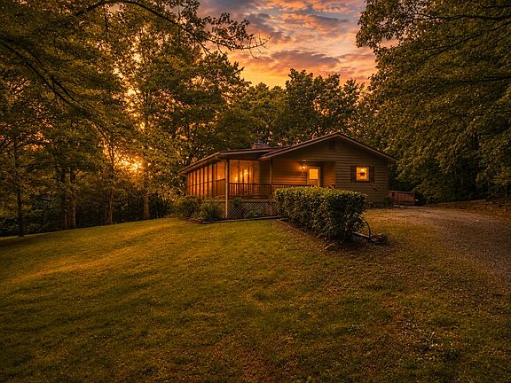 4th image of 132 Eagles Nest Rd