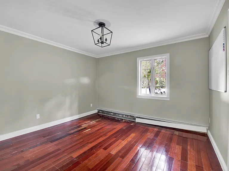 1719 Cedar Swamp Rd — Photo 13