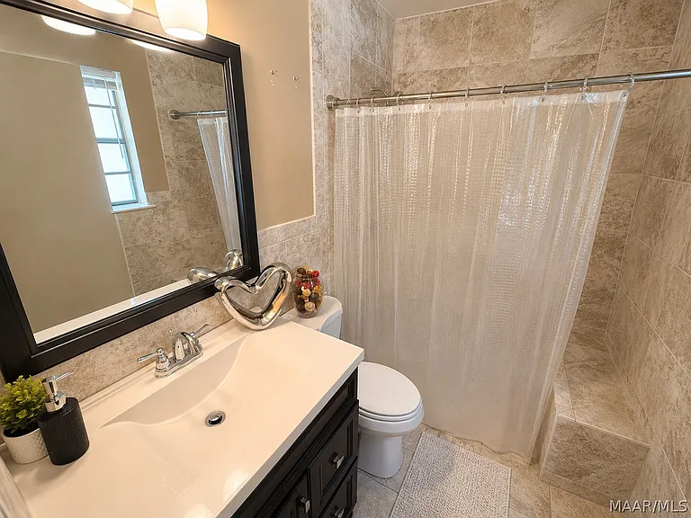 2940 Willow Lane Dr — Photo 9