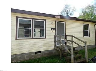 131 S 4th St APT A, Suffolk, VA 23434