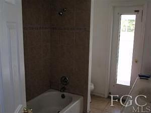 5th image of 2073 Coral Point Dr