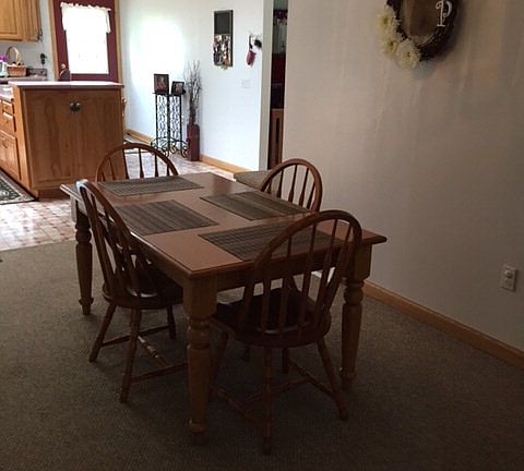 5th image of 575 Cambria Ave