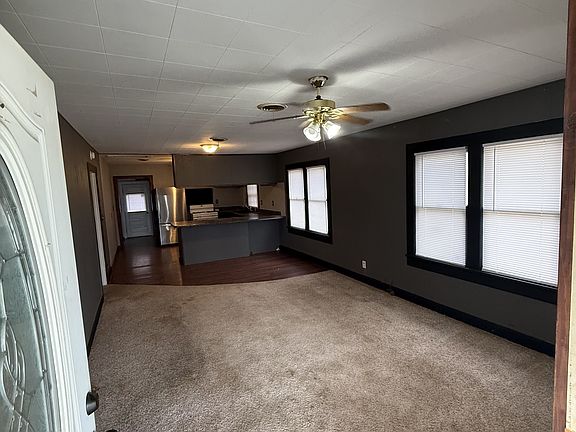 4th image of 600 N Gray St