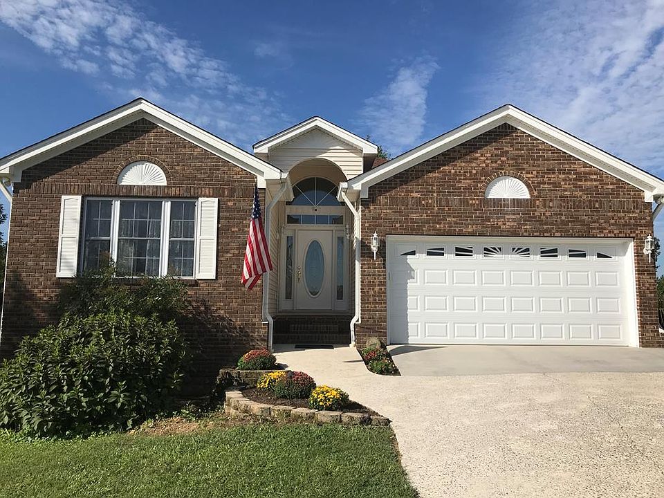 1st image of 264 Bartlett Cir NE