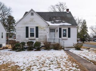 621 Sudbrook Rd, Pikesville, MD 21208