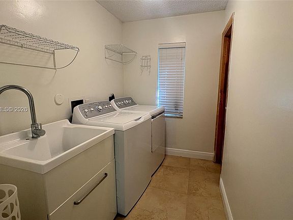 3rd image of 729 NW 161st Ave