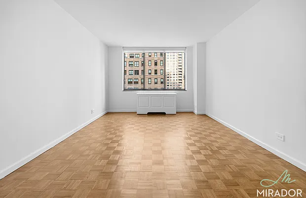 Rented by Mirador Real Estate | media 2