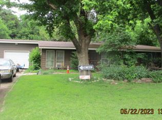 5929 NW 49th St, Oklahoma City, OK 73122