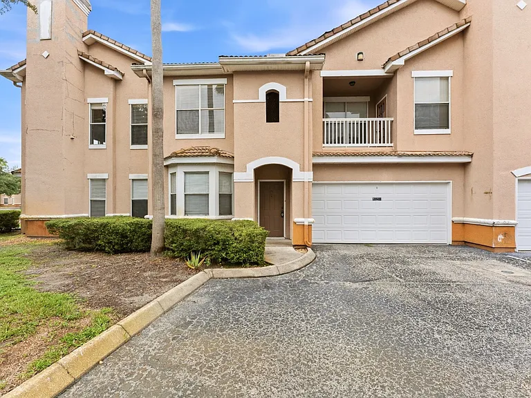 10436 Villa View Cir — Photo 2
