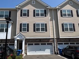 2003 Evans Ln, Middletown, NJ 07748