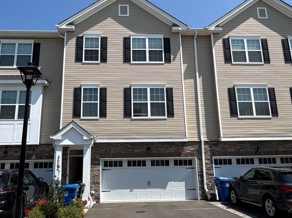 2003 Evans Ln